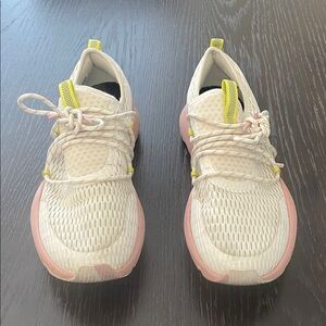 Stylish Sorel Shoes in Pink and White